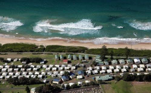 Bulli Beach Tourist Park Hotel Exterior photo