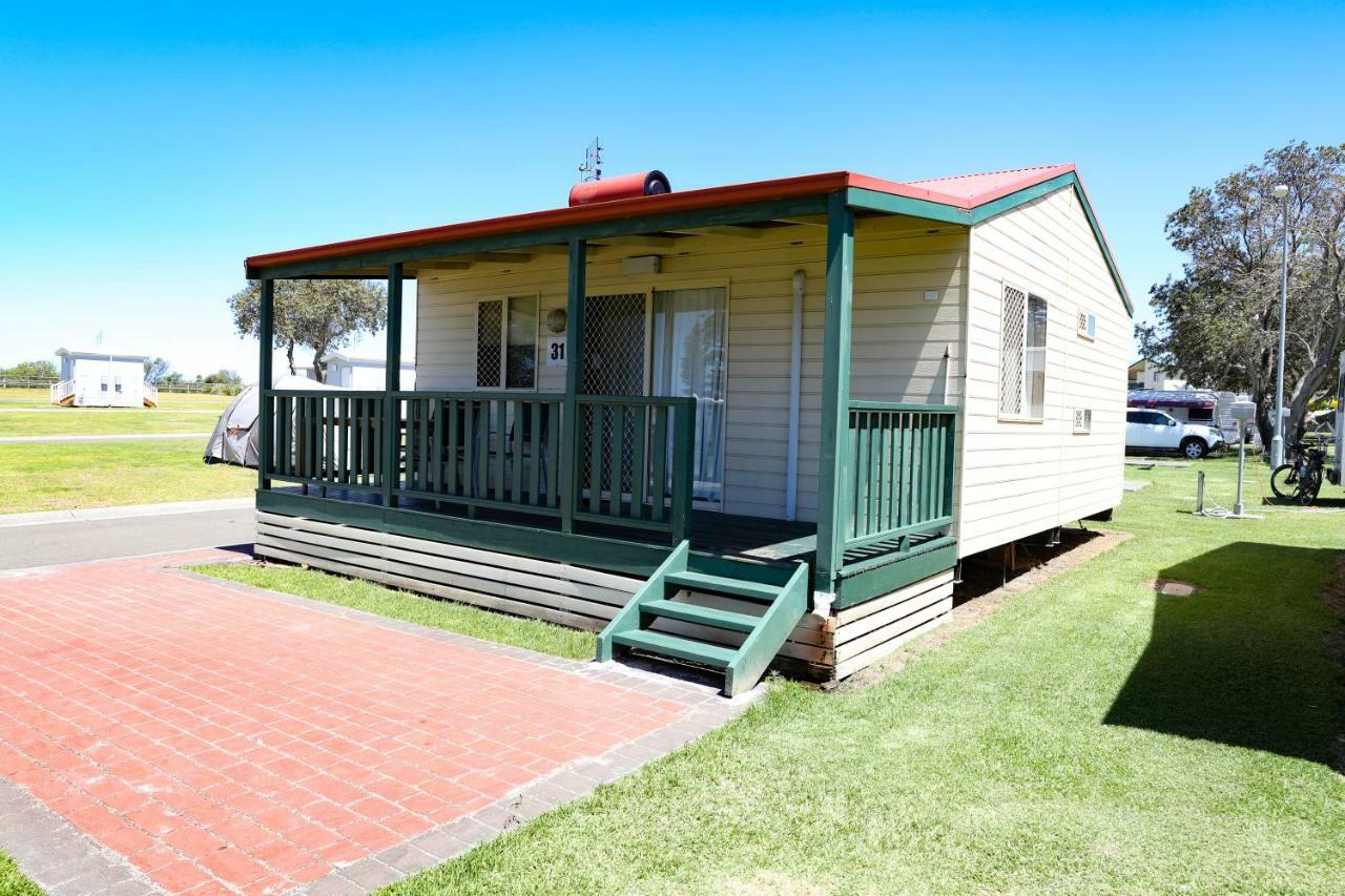Bulli Beach Tourist Park Room photo